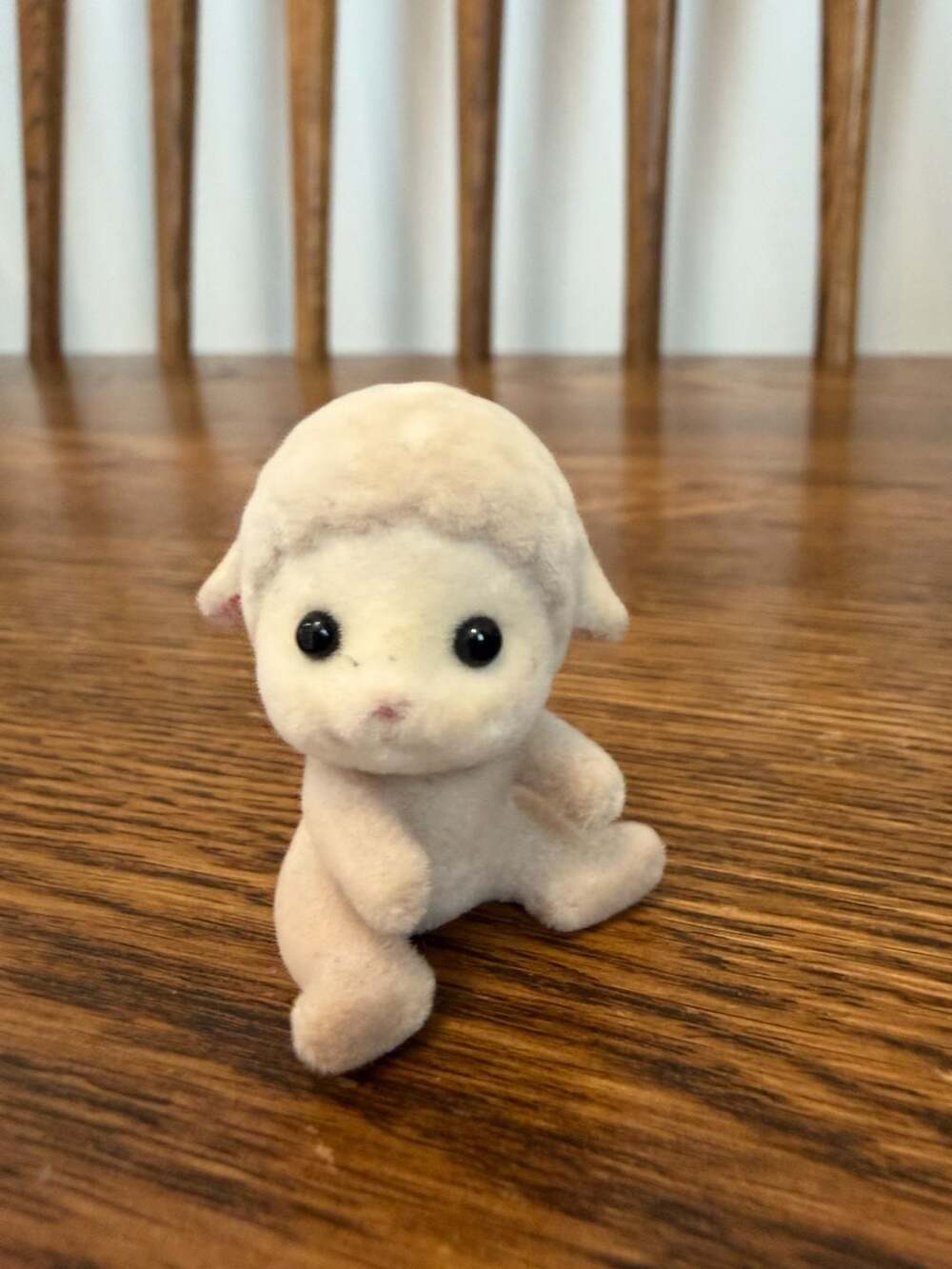 Calico Critters Sylvanian Families Sheep Baby Flocked Figurine